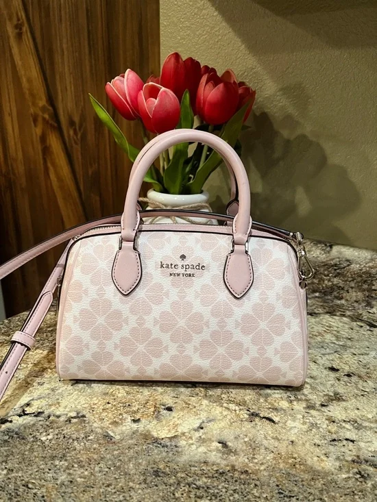 Kate Spade NWOT Spade Flower Small Dolly Duffle In Rose Smoke Multi - Picture 1 of 10